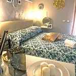 Mizzicahome Solemare Pensión Catania