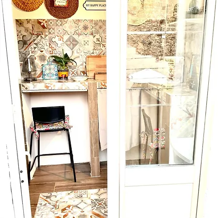 Mizzicahome Solemare Guest house