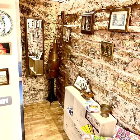 Mizzicahome Solemare Guest house *