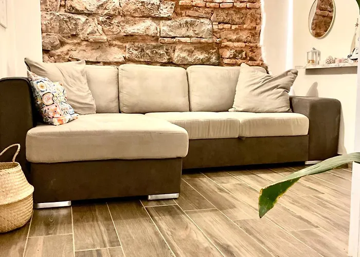 Mizzicahome Solemare Katania