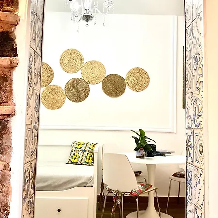 Penzion Mizzicahome Solemare Katánie