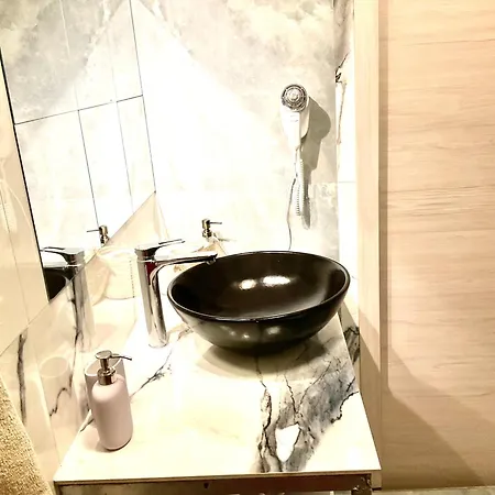 Mizzicahome Solemare Penzion Katánie