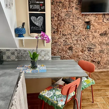 Mizzicahome Solemare Penzion Katánie